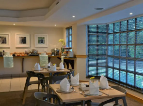 Road Lodge Cape Town International Airport