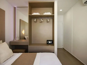 Phaedrus Living: Seaview Luxury Flat Limnaria 114