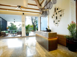 Amoravida By 7 Apple Resorts