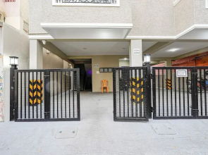 Fabhotel Lucky Inn Grand Residency