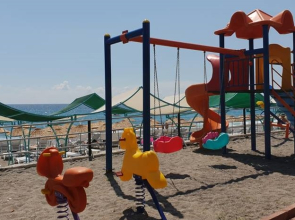 Klas More Beach Hotel