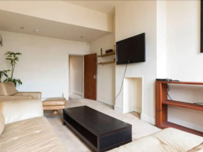 City Light Apartments