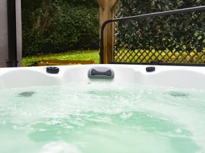 The Headingley House Leeds - Hot Tub - Sleeps Up To 12 - EV Charging