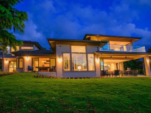 Hale Nui 2827 - 5 Br Home