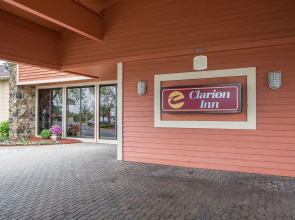 Howard Johnson by Wyndham Merrillville