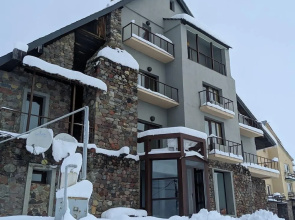 Shino Hotel