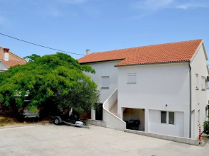 Nearby Beach, Apartment Leda In Center