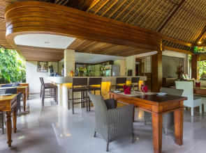 Tonys Villas & Resort