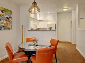 Belltown Court Seattle Urban Retreat
