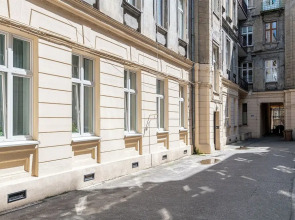 RentPlanet - Apartamenty Rewolucji 1905