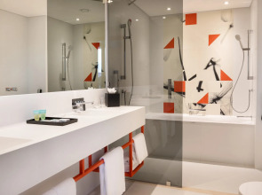 Studio M Arabian Plaza Hotel & Hotel Apartments