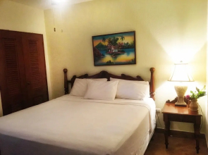 Rivas Deluxe Suite 112