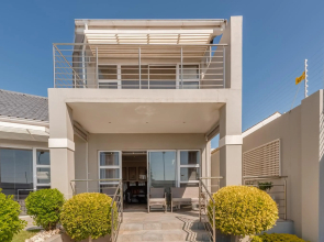 Harbour Cottages, Humewood