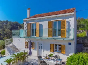 Villa Ivana at the island of Solta