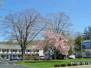 Roosevelt Inn of Hyde Park