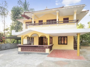 GuestHouser 2 BR Homestay 110d