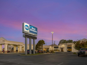 Best Western CottonTree Inn