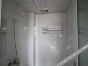Wanhong Hostel