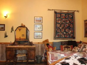 The Old Bear BnB