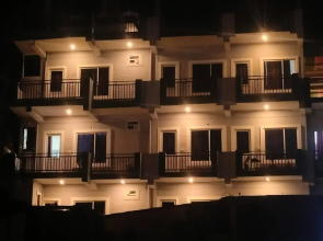 Chandra Palace