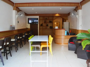 Chang Hostel