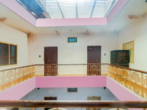 SPOT ON 62043 Mishra Guest House