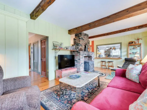 Manchester Center Home w/ Green Mtn Views!
