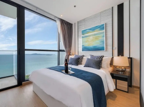 35th Floor Sea View Beauty