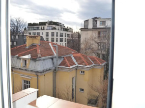 Atelier 9 - Art Mansard Studio