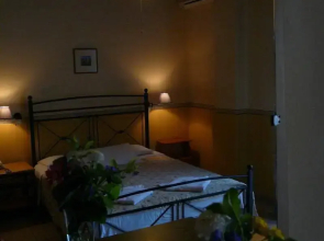 Alexandros Studios & Apartments