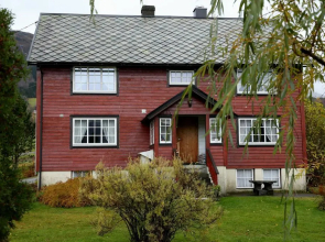 Knausen Cottages