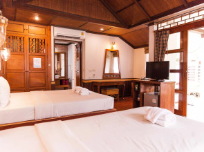 Coco Palm Beach Resort
