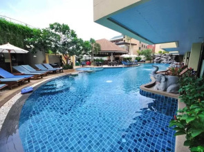 Отель Palmyra Patong Resort