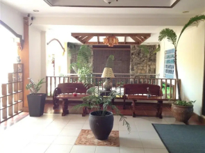 Advianne's Cafe, Hotel, and Restaurant