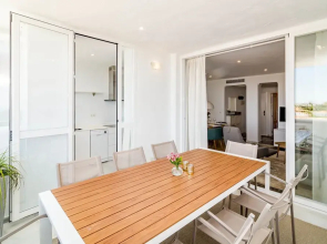 ELD2-3 bed penthouse with stunning views