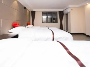Qingmu Boutique Hotel