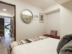 Casai Roma | 2 BR | Chic Apartment