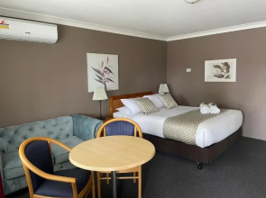 Highlands Motor Inn