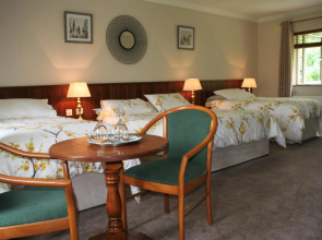 Applecroft House
