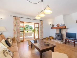 Angigal in Manacor With 4 Bedrooms and 3 Bathrooms
