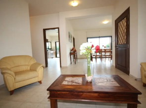 Gorgeous Bungalow by Pissouri Bay, With Private Pool, Landcaped Garden