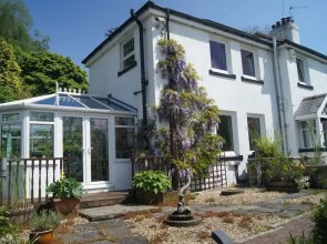 Arfryn House Bed and Breakfast
