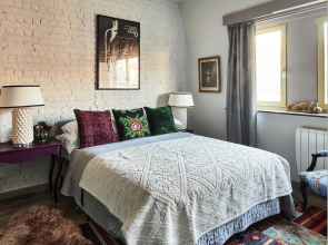 Charming 2-bedroom Home & Garden