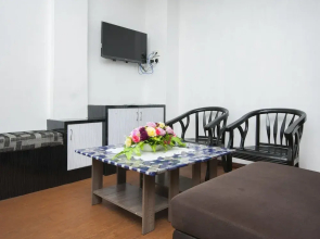 Bintang Square Hotel by OYO