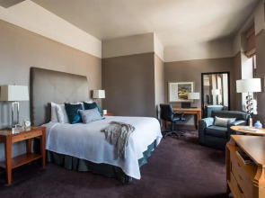 Magnolia Hotel Dallas Downtown