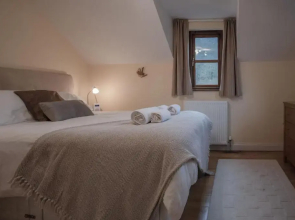 Llais Afon - 3 Bedroom Holiday Home - Fishguard