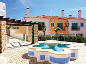 The Village -  Praia D'El Rey