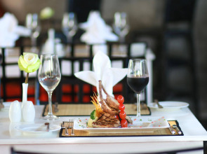 La Residence Blanc DAngkor