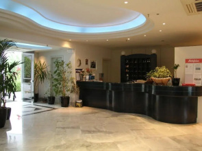 Mantenia Hotel
