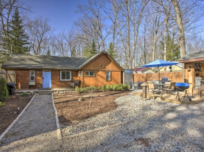 'work, Play & Get Away Cabin' Near Higgins Lake!